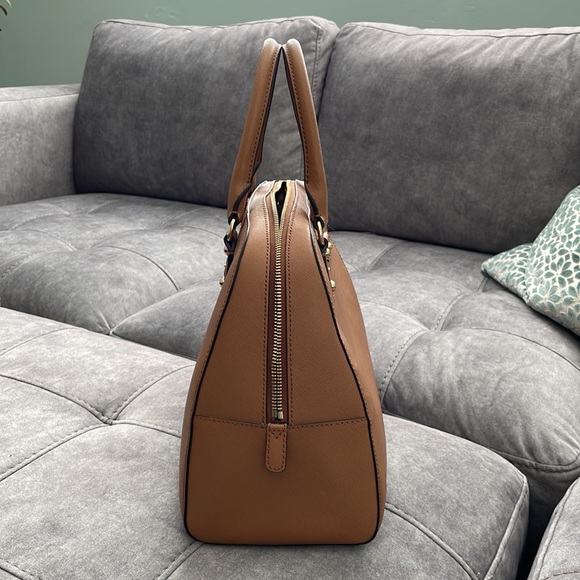 Sold - Picture 6 of 12